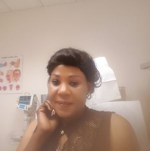 Meet your Posher, Oby